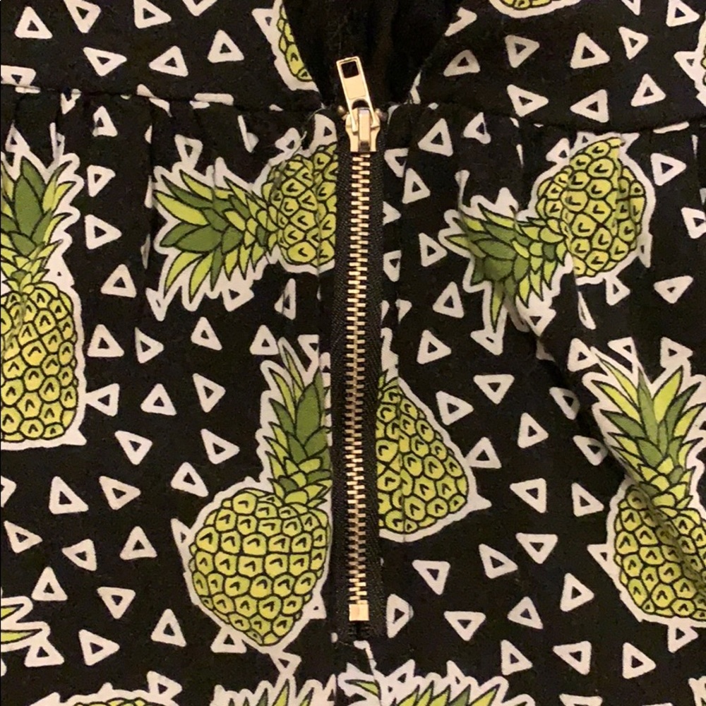pineapple romper - Picture 3 of 4